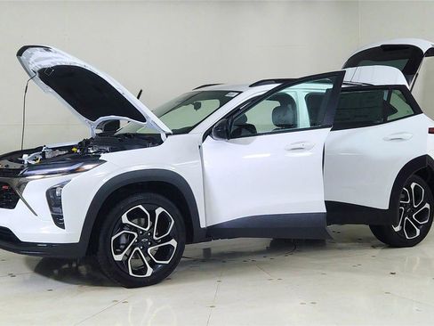 New 2026 Chevrolet Trax RS image 10