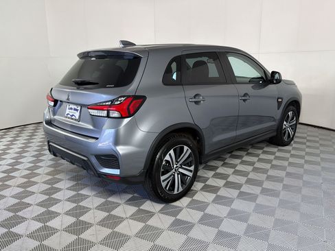 Used 2025 Mitsubishi Outlander Sport AWD image 9