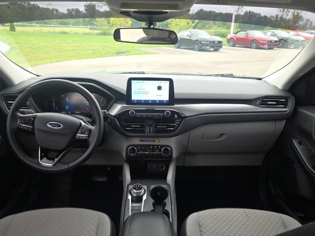 Used 2023 Ford Escape Active w/ Cold Weather Package FWD image 20