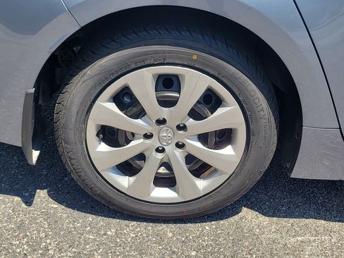 Certified 2025 Toyota Corolla LE FWD image 8