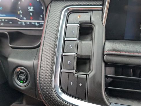 Used 2023 Chevrolet Suburban RST image 29