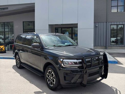 Used 2023 Ford Expedition Max XLT AWD/4WD image 1