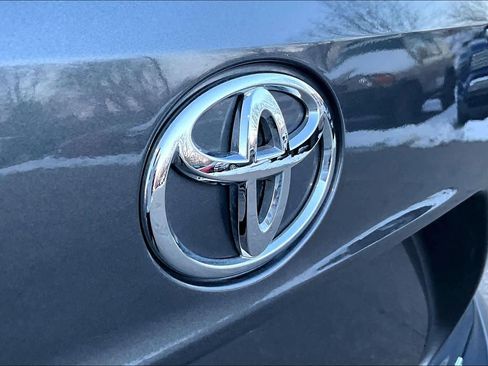 Certified 2025 Toyota Highlander Limited image 29