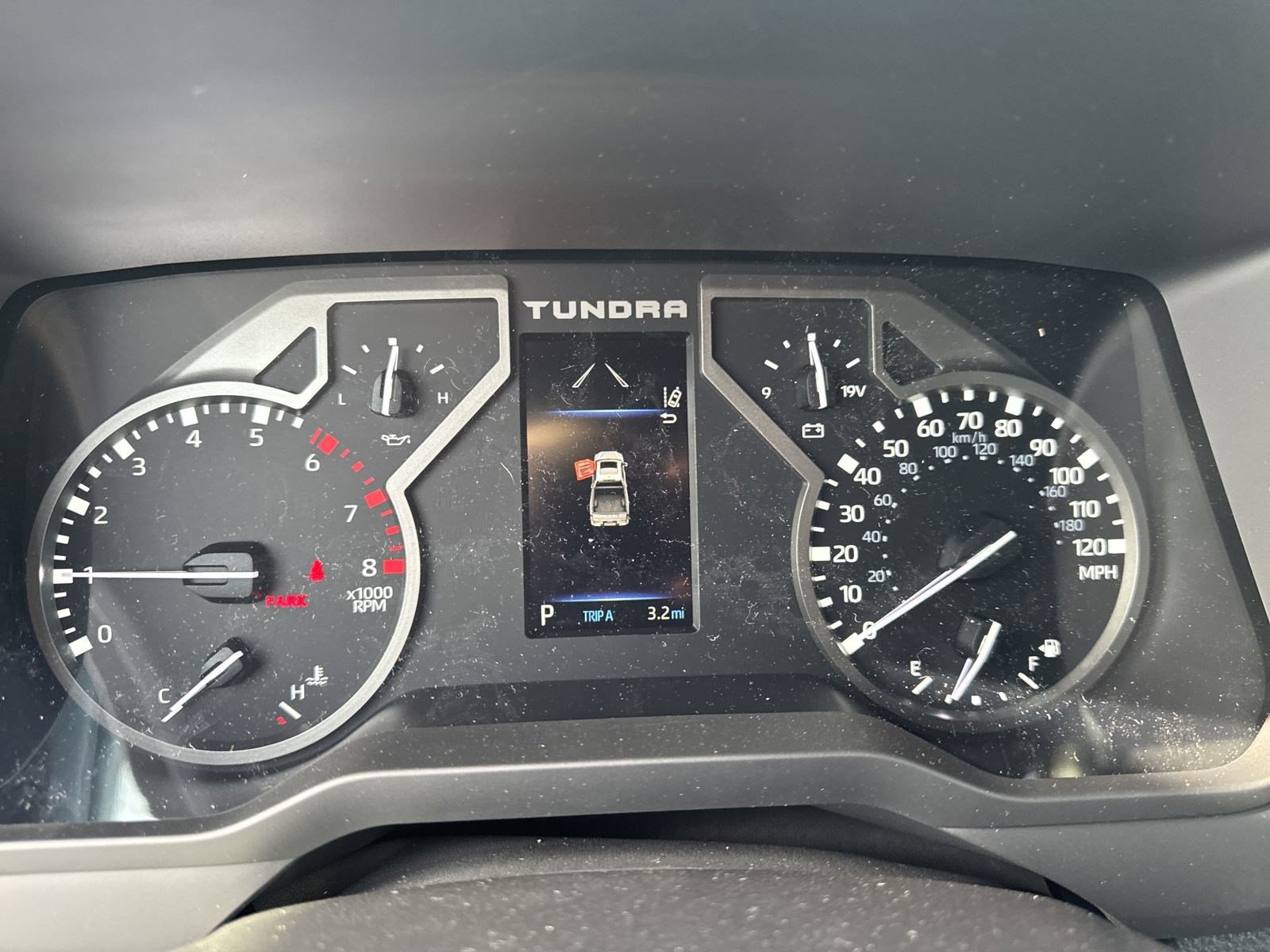 New 2025 Toyota Tundra SR w/ SR Tow Package AWD/4WD image 17