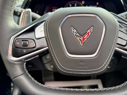 Used 2022 Chevrolet Corvette Stingray Premium Cpe w/ Z51 Performance Package image 29