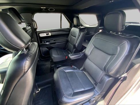 Used 2020 Ford Explorer Limited AWD/4WD image 21