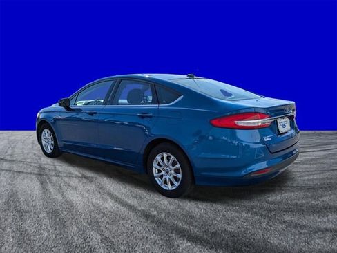 Used 2017 Ford Fusion S FWD image 6
