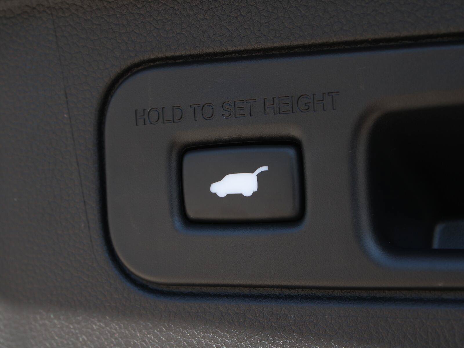 Certified 2024 Honda Pilot Touring image 9