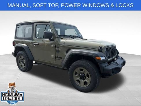 Used 2025 Jeep Wrangler Sport AWD/4WD image 2