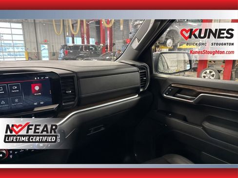 Used 2023 GMC Sierra 1500 Elevation w/ LPO, Elevation Black Package image 36