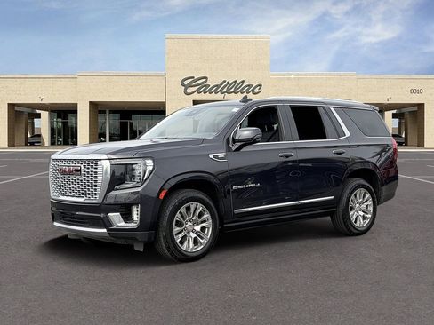 Used 2023 GMC Yukon Denali AWD/4WD image 32