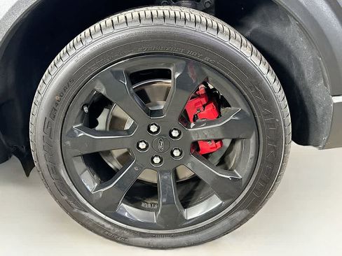 Used 2022 Ford Explorer ST w/ Equipment Group 401A image 7