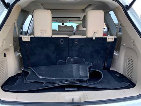 Used 2016 Nissan Pathfinder SL w/ SL Premium Package AWD/4WD image 34