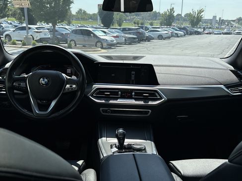 Used 2019 BMW X5 xDrive40i w/ Convenience Package AWD/4WD image 29