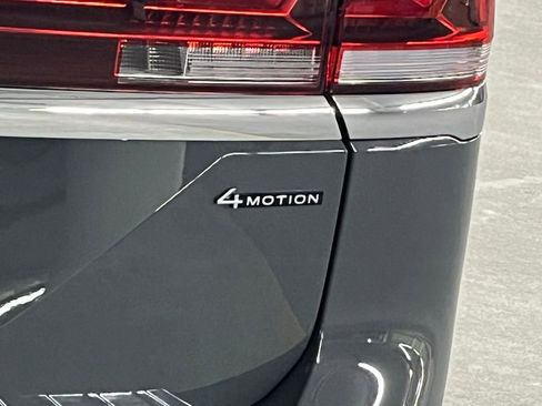 New 2026 Volkswagen Atlas SE AWD/4WD image 37