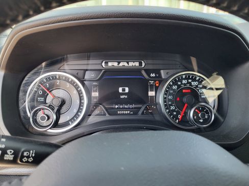 Used 2022 RAM 1500 Big Horn image 10