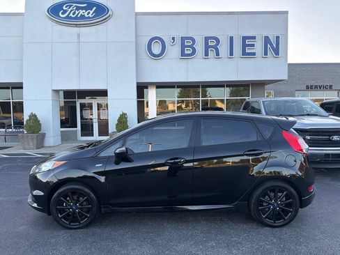 Used 2019 Ford Fiesta ST-Line FWD image 2