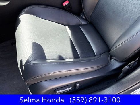Certified 2024 Honda Civic EX-L image 8