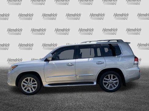 Used 2015 Lexus LX 570 4WD w/ Luxury Package image 7
