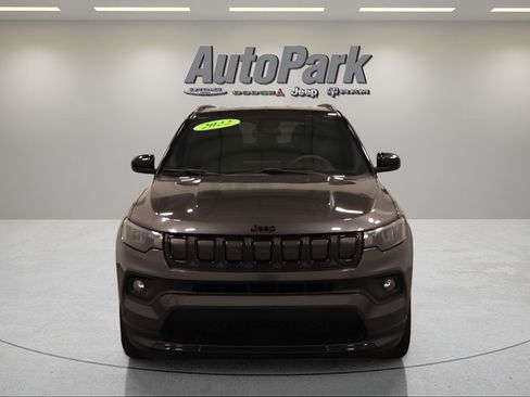 Certified 2022 Jeep Compass Latitude AWD/4WD image 7