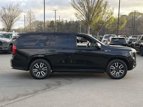 Used 2023 GMC Yukon AT4 w/ AT4 Premium Plus Package image 14