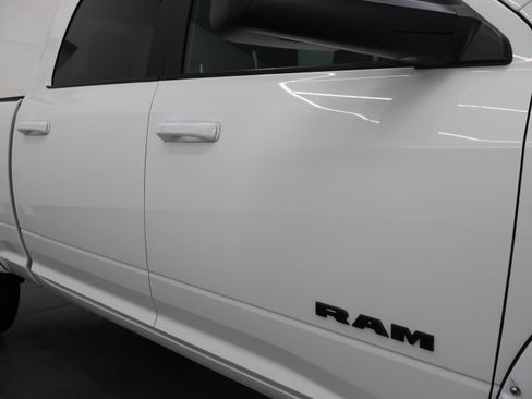 Used 2022 RAM 2500 Big Horn w/ Night Edition image 24