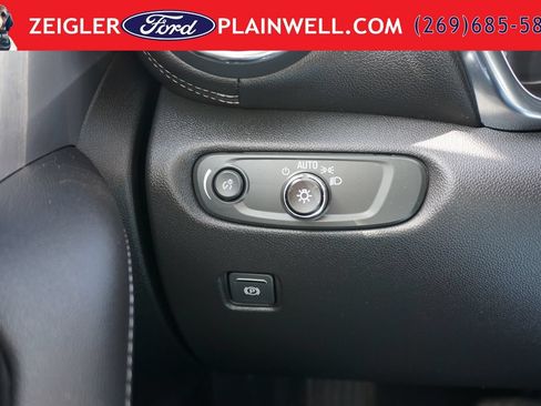 Used 2023 Chevrolet Blazer LT w/ Driver Confidence Package AWD/4WD image 27
