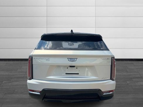 Used 2025 Cadillac Escalade IQ Sport 2 AWD/4WD image 4