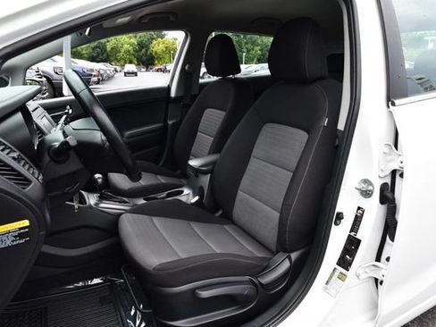 Used 2014 Kia Forte EX FWD image 16