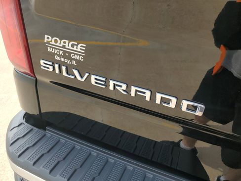 Used 2022 Chevrolet Silverado 1500 LTZ image 37