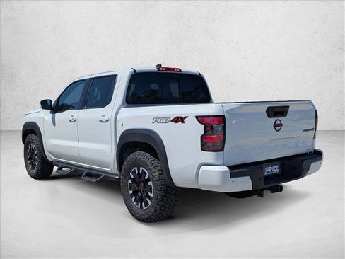 Used 2022 Nissan Frontier PRO-4X w/ Technology Package AWD/4WD image 8