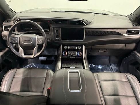 Used 2022 GMC Yukon Denali image 37