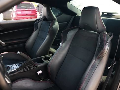 Used 2013 Subaru BRZ Limited w/ Popular Pkg 1B RWD image 9