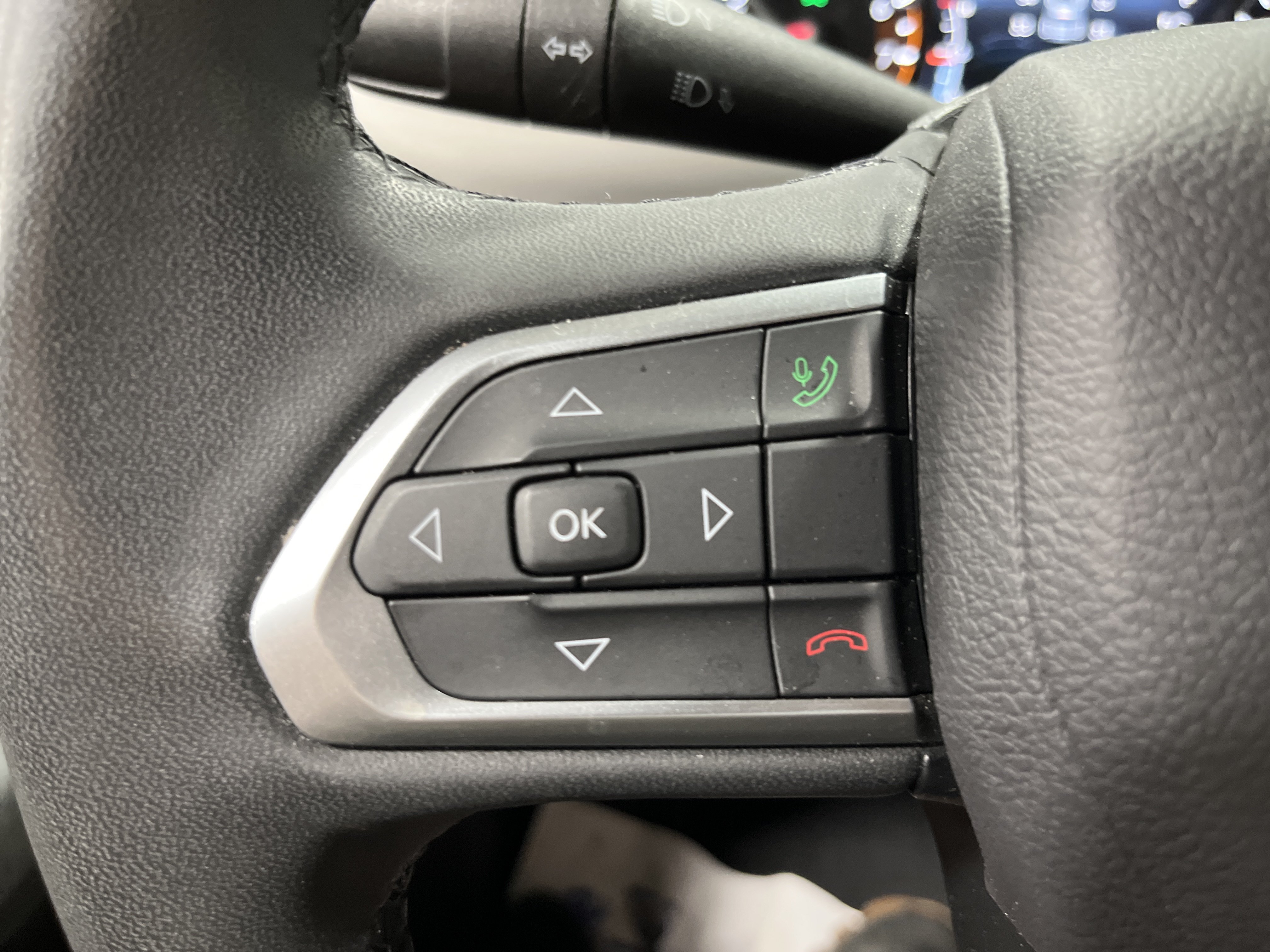 Used 2024 Jeep Compass Limited AWD/4WD image 17