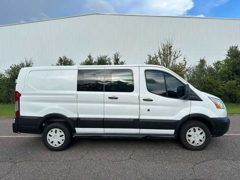 Used 2016 Ford Transit 250 130 Low Roof w/ Exterior Upgrade Package image 5