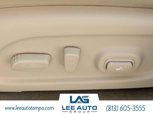 Used 2014 INFINITI QX60 Luxe w/ Deluxe Touring Package AWD/4WD image 19