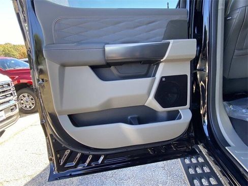 New 2026 Ford F250 Platinum w/ Platinum Plus Package image 29