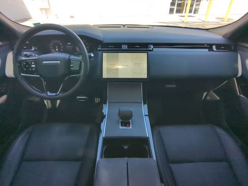 Certified 2025 Land Rover Range Rover Velar Dynamic SE AWD/4WD image 16