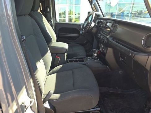 Used 2021 Jeep Wrangler Unlimited Sport AWD/4WD image 28