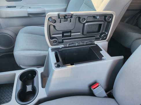 Used 2008 Dodge Durango SXT image 26