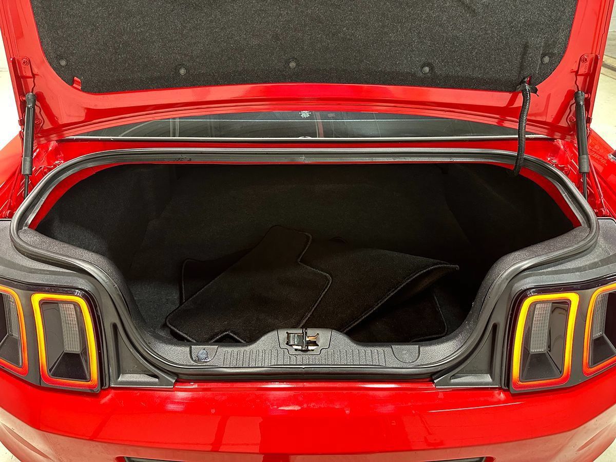 Used 2014 Ford Mustang GT Premium RWD image 10