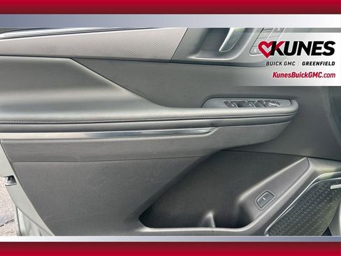 New 2025 Buick Enclave Sport Touring w/ Power Package AWD/4WD image 17