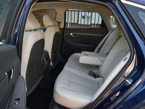 Used 2021 Hyundai Sonata Limited image 9