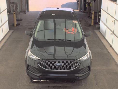 Used 2024 Ford Edge SE AWD/4WD image 2