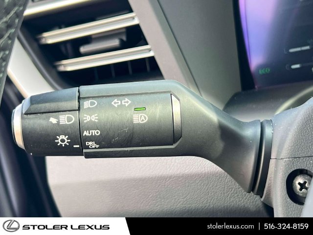 Used 2024 Lexus GX 550 w/ Cold Area Package AWD/4WD image 29