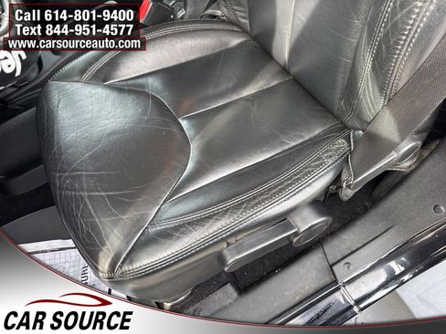 Used 2014 Jeep Wrangler Unlimited Sahara image 18