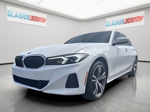 Used 2023 BMW 330i xDrive Sedan w/ Driving Assistance Package AWD/4WD image 7