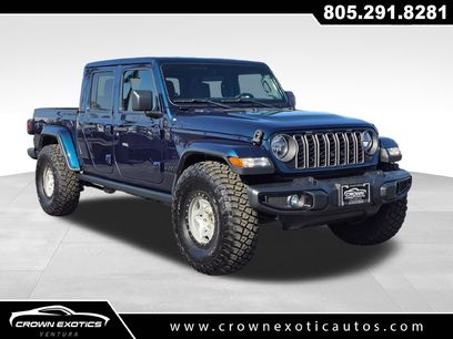 Used 2025 Jeep Gladiator Sport