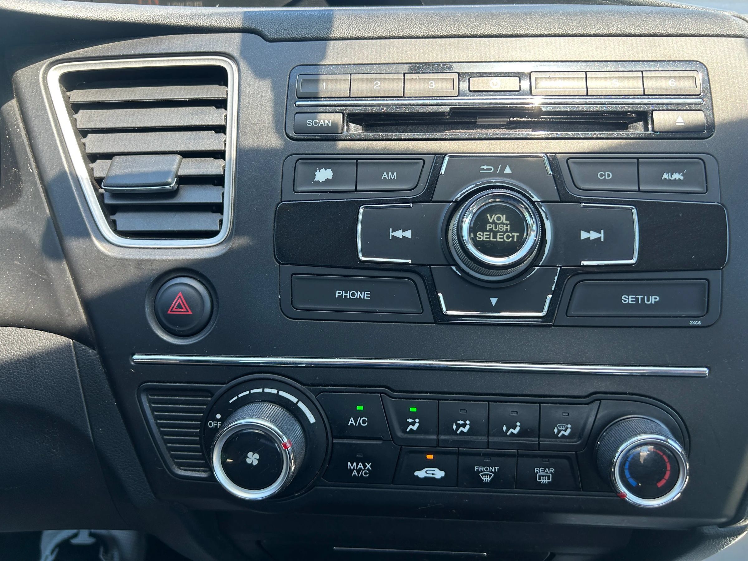 Used 2014 Honda Civic LX image 17