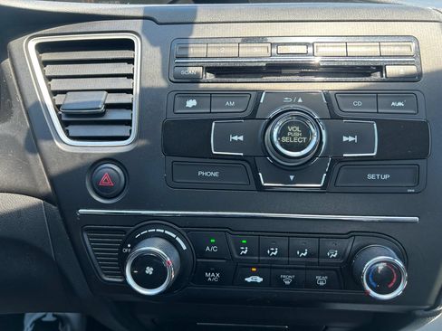 Used 2014 Honda Civic LX image 17